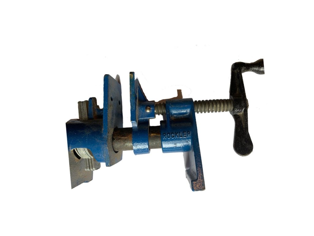 Cabinet Clamps - Pipe Clamp
