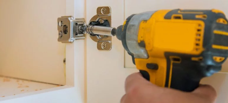 Cabinet-with-face-frame-hinge-dt Face Frame Cabinet Hinge
