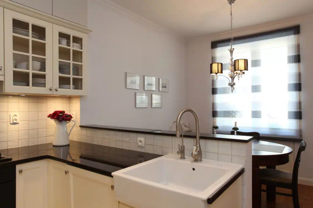 Farmhouse Kitchen Hardware White Sink