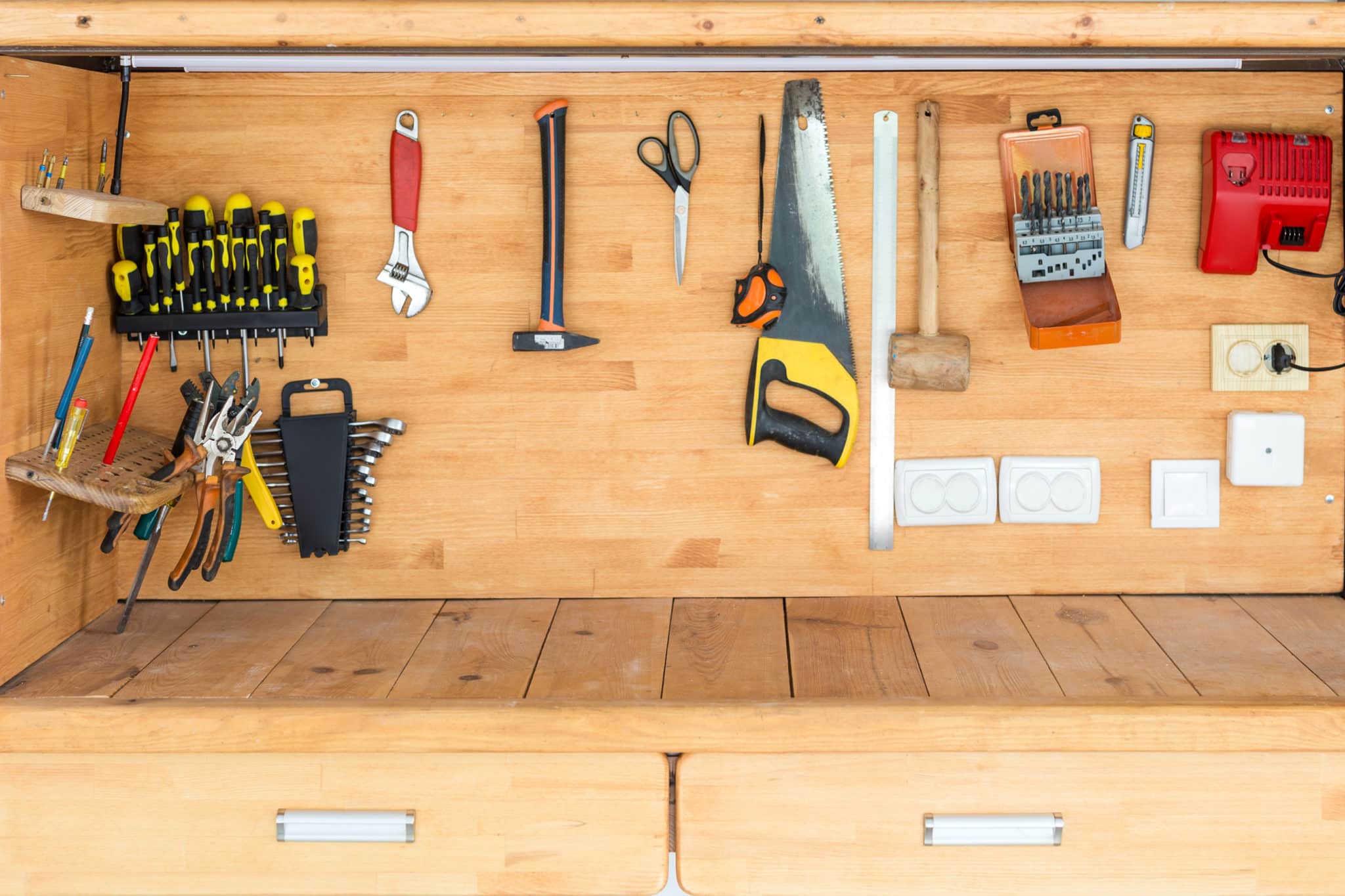 Easy Workbench Organization to Take the Clutter Off Your Bench