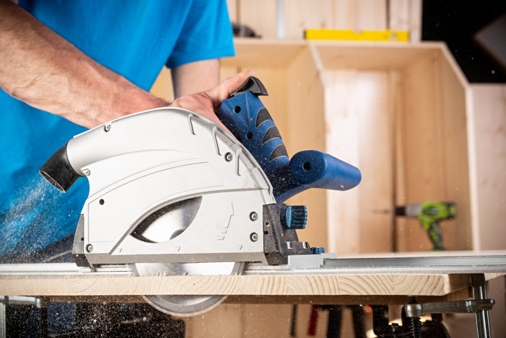 Guide to Best Track Saw for Woodworking