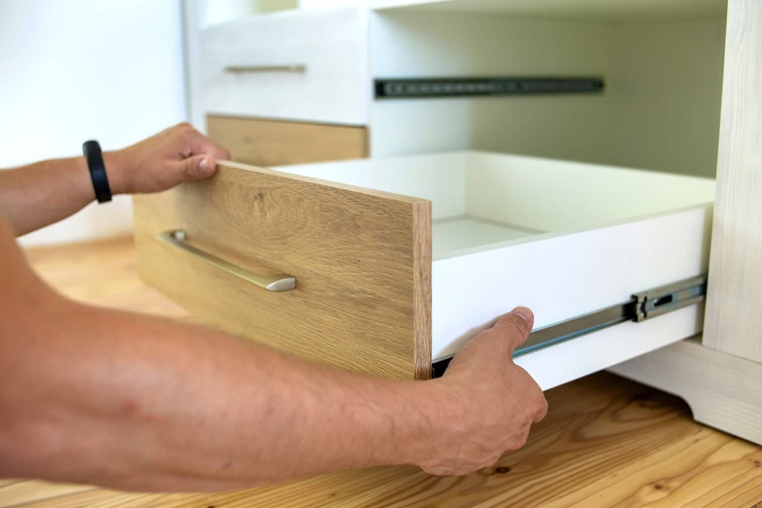 The Best Replacement Drawer Slides for Dressers (2024 Guide)