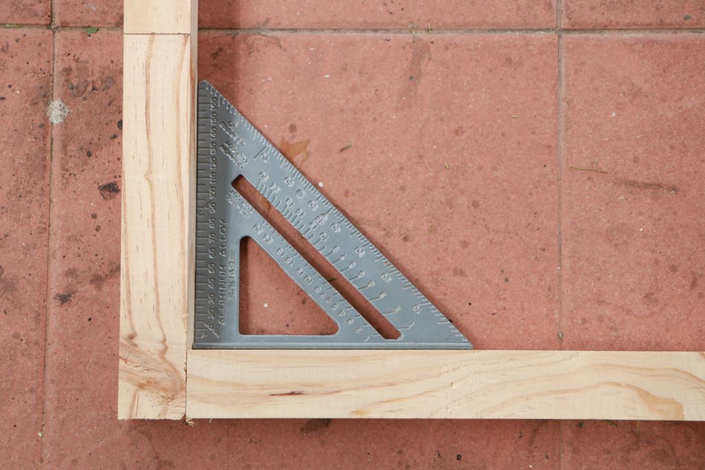 Joining Wood at Right Angles