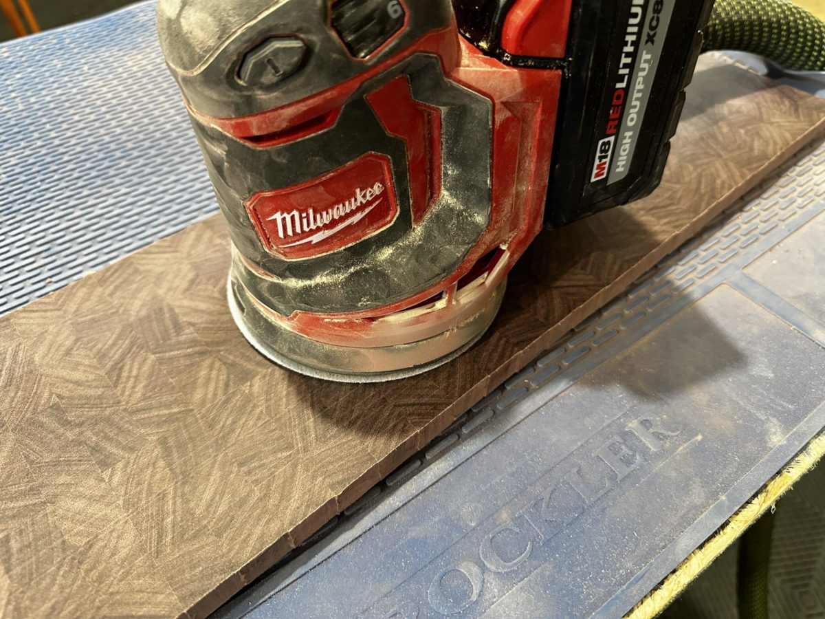 The Best Random Orbital Sanders For Woodworking (2024 Guide)